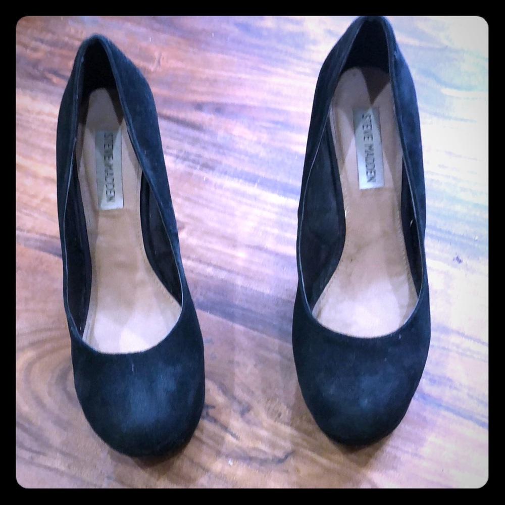 Black Steve Madden wedges